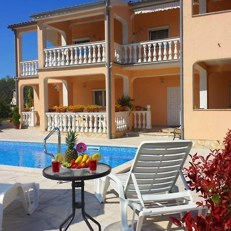Haus Delphin Apartment Porec Ngoại thất bức ảnh